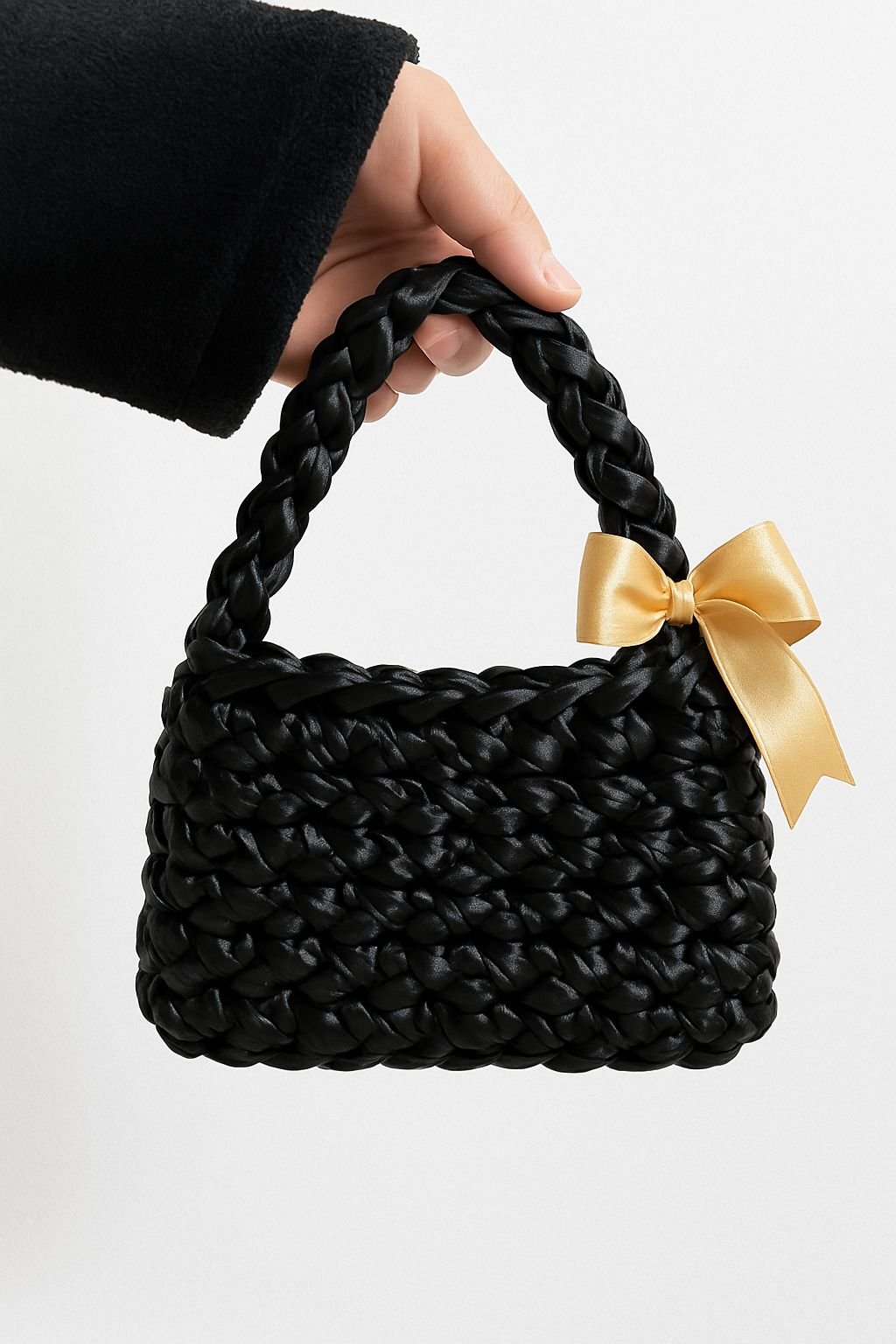 Golden Eve - Image 2