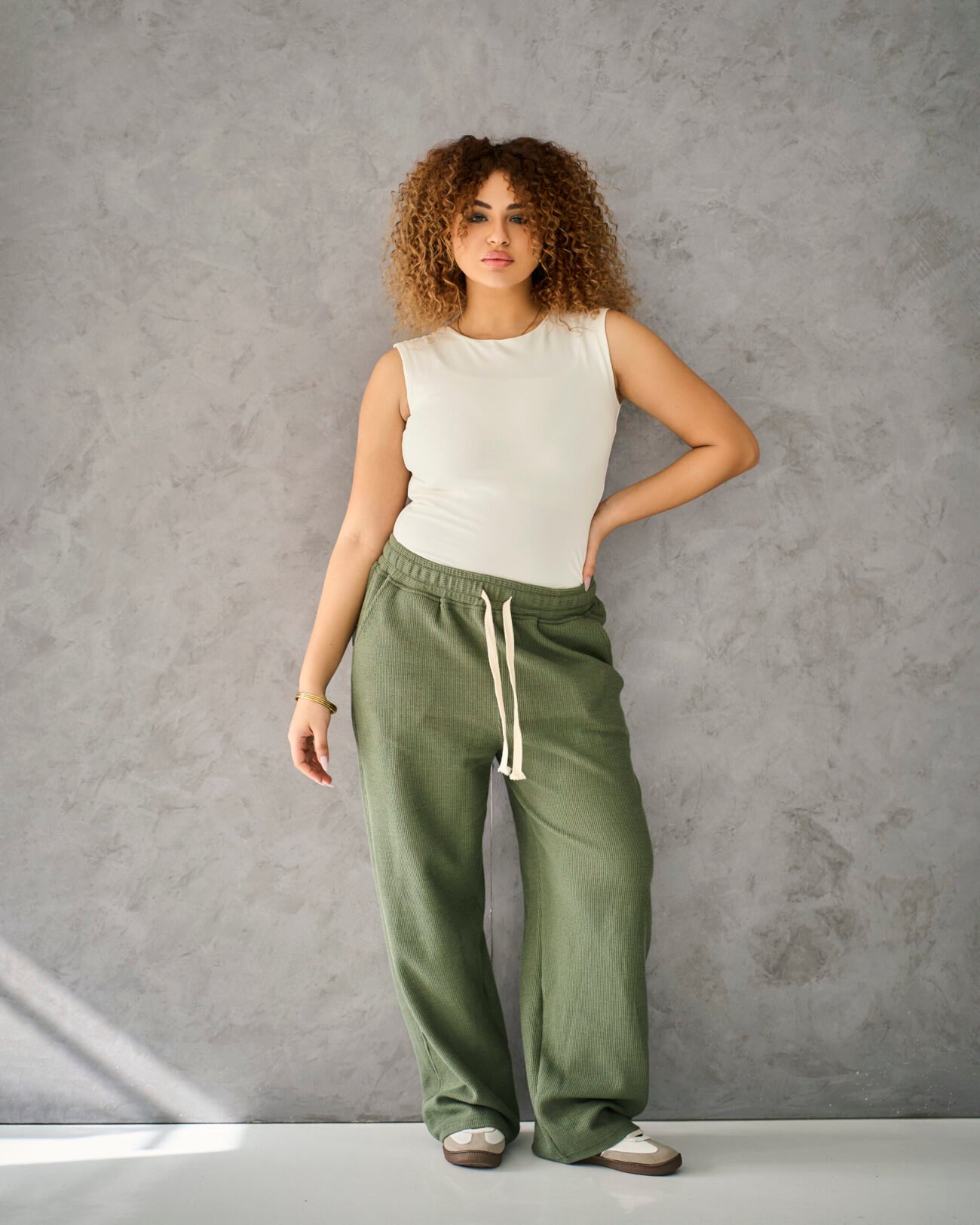 Sleeveless Basic Top